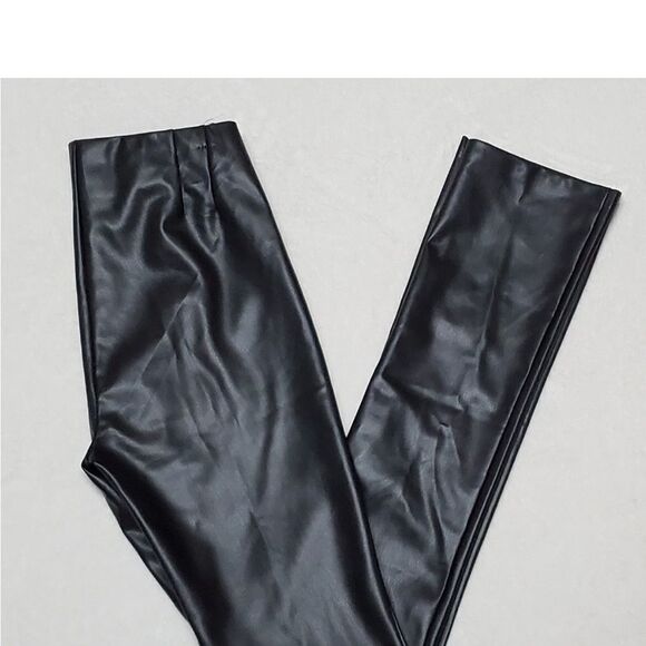 ZARA Blogger Favorite Black Vegan Leather High Rise Long Inseam Ankle-zip Pants. - Picture 3 of 10